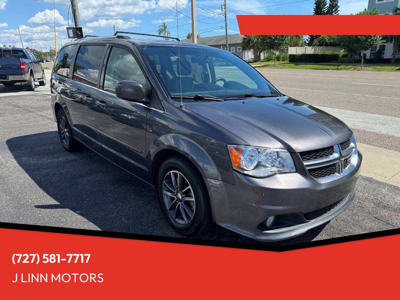2017 Dodge Grand Caravan SXT — Minivan — 128,895 mi — Clearwater, FL