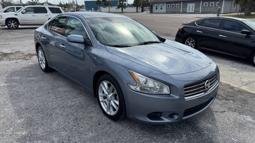 2010 Nissan Maxima S — Sedan — 109,943 mi — Clearwater, FL