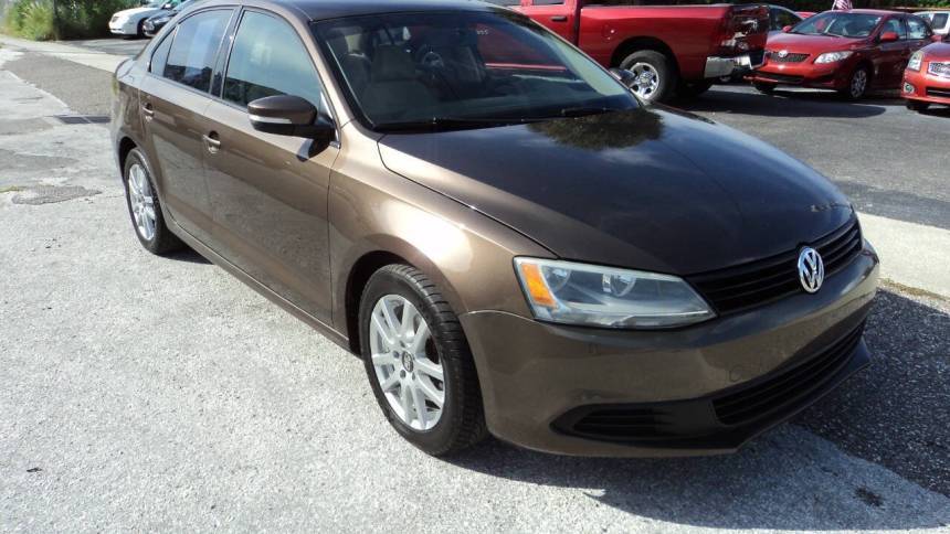 2012 Volkswagen Jetta SE — Sedan — 87,923 mi — Clearwater, FL