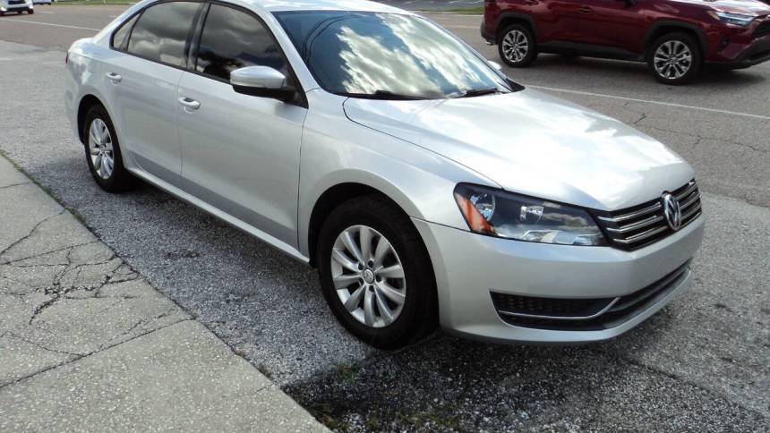 2015 Volkswagen Passat 1.8T Wolfsburg Ed. — Sedan — 124,853 mi — Clearwater, FL