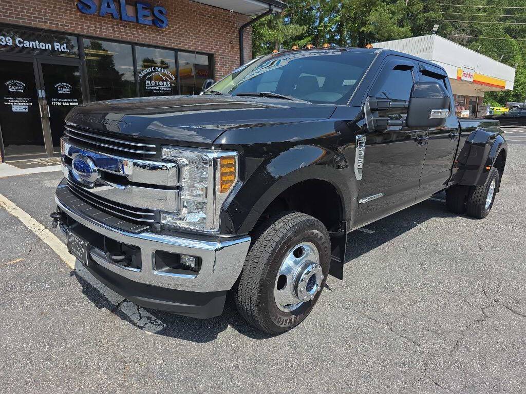 2019 Ford Super Duty F-350 Lariat — Pickup Truck — 39,238 mi — Cumming, GA