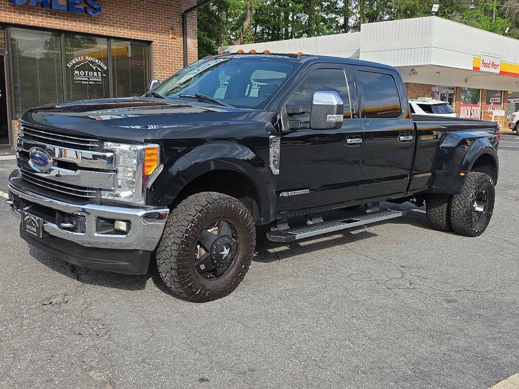 2017 Ford Super Duty F-350 Lariat — Pickup Truck — 128,310 mi — Cumming, GA