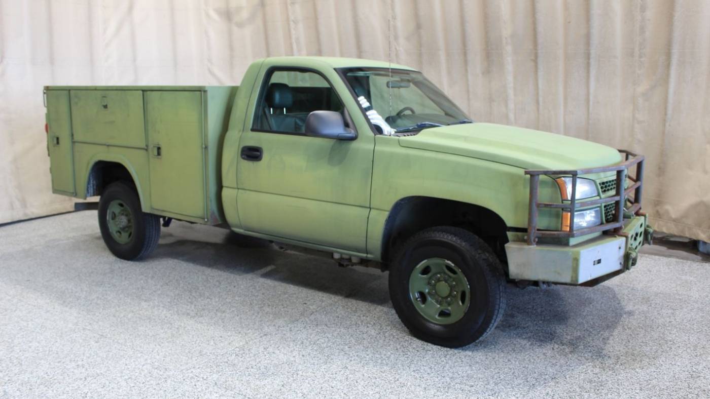 2006 Chevrolet Silverado 2500HD WT — Pickup Truck — 111,278 mi — Roscoe, IL