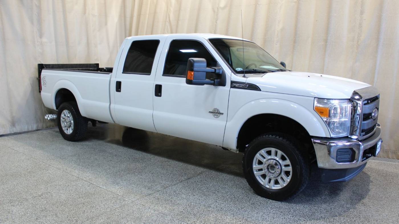 2016 Ford Super Duty F-350 XL — Pickup Truck — 135,436 mi — Roscoe, IL