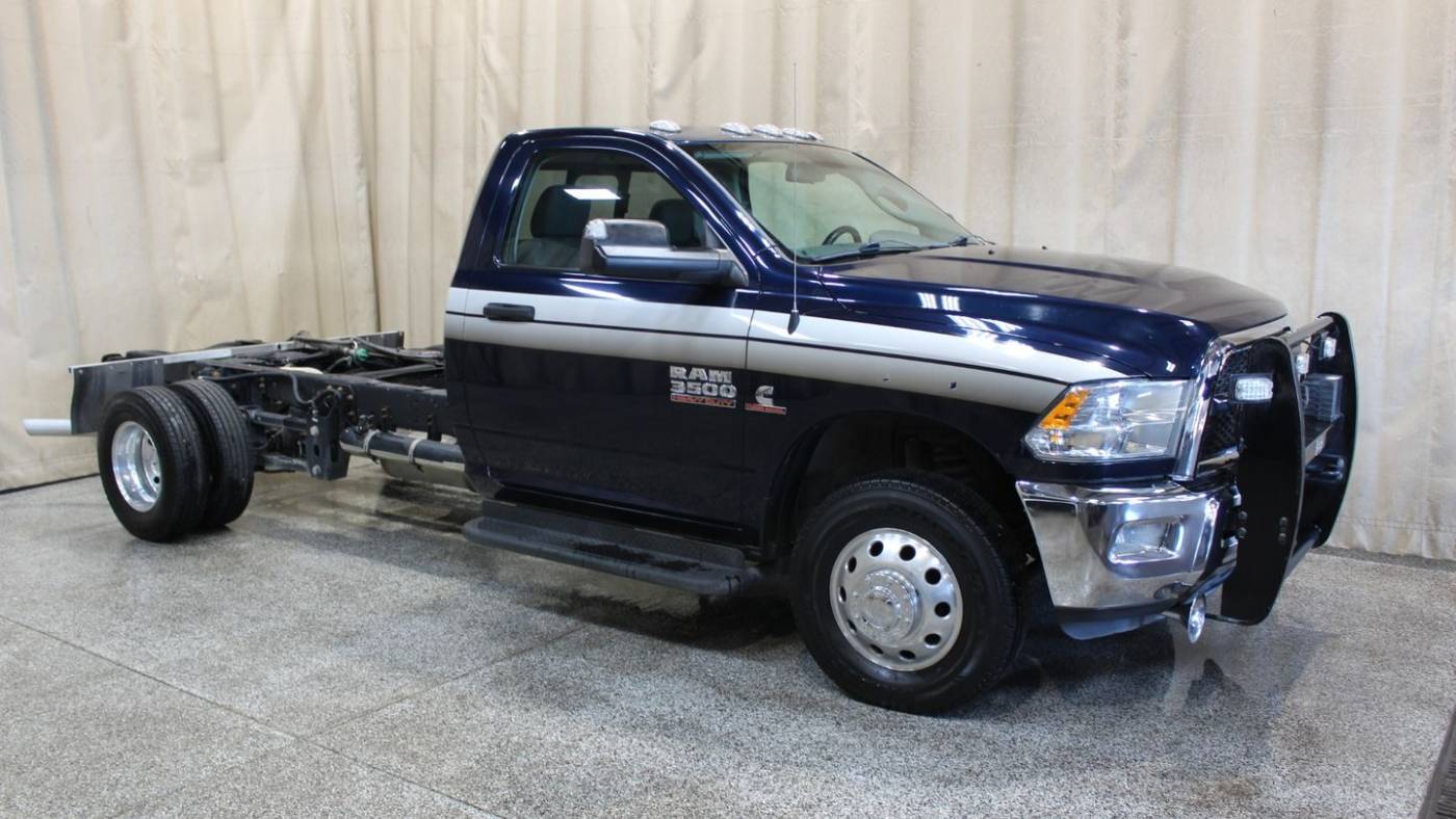 2016 Ram 3500 Chassis Cab SLT — Chassis Cab Truck — 108,781 mi — Roscoe, IL