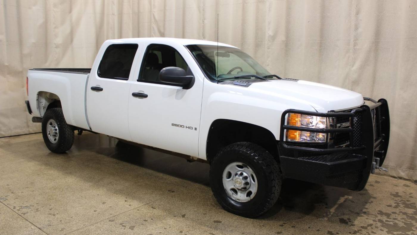 2007 Chevrolet Silverado 2500HD WT — Pickup Truck — 140,139 mi — Roscoe, IL