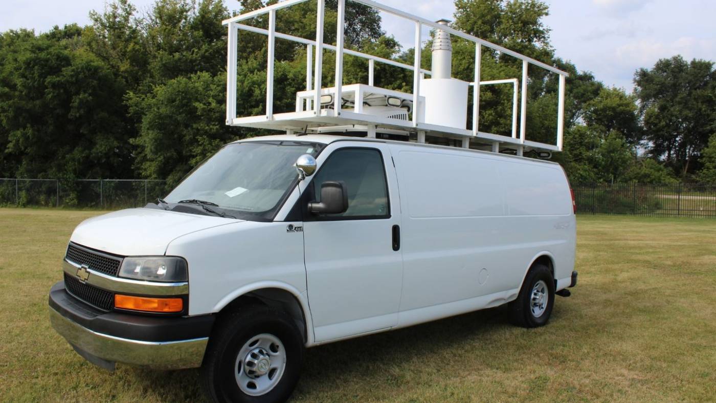 2014 Chevrolet Express Cargo Van Base — Cargo Van — 137,532 mi — Roscoe, IL