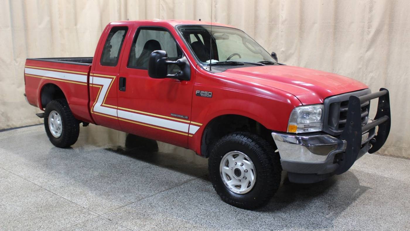 2003 Ford Super Duty F-250 XL — Pickup Truck — 93,721 mi — Roscoe, IL