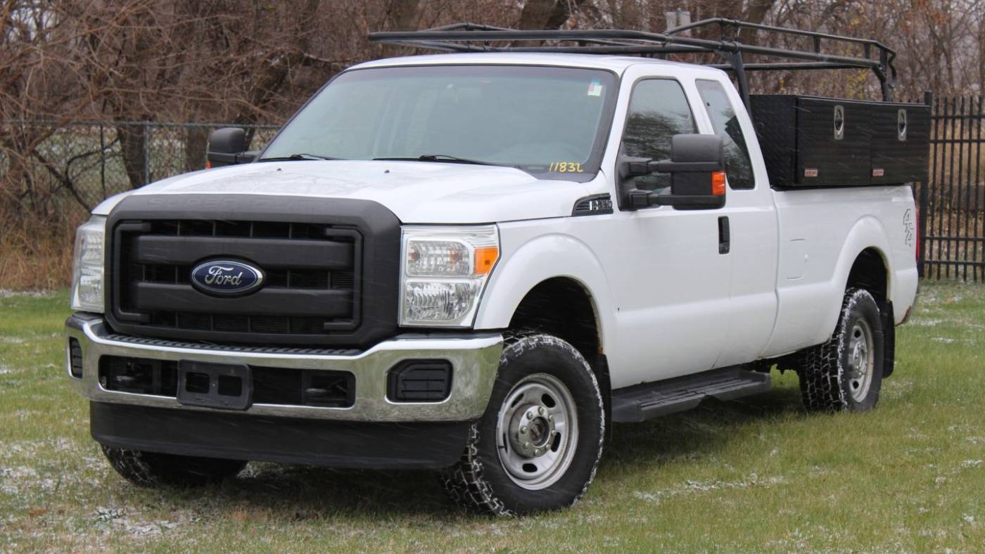 2013 Ford Super Duty F-250 XL — Pickup Truck — 247,884 mi — Roscoe, IL