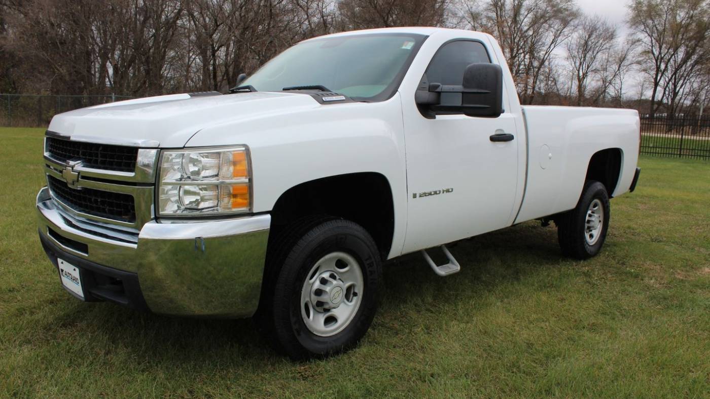 2008 Chevrolet Silverado 2500HD WT — Pickup Truck — 54,546 mi — Roscoe, IL