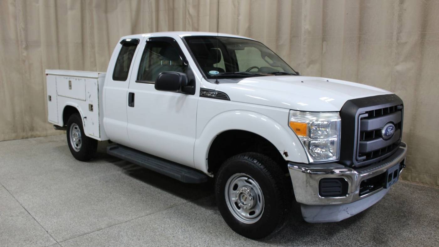 2011 Ford Super Duty F-250 XL — Pickup Truck — 94,956 mi — Roscoe, IL