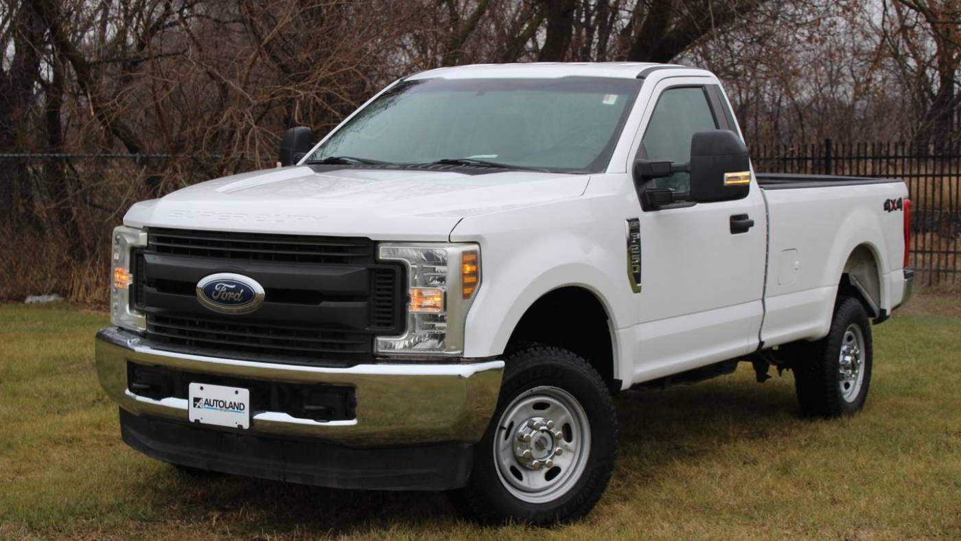2018 Ford Super Duty F-250 XL — Pickup Truck — 76,571 mi — Roscoe, IL