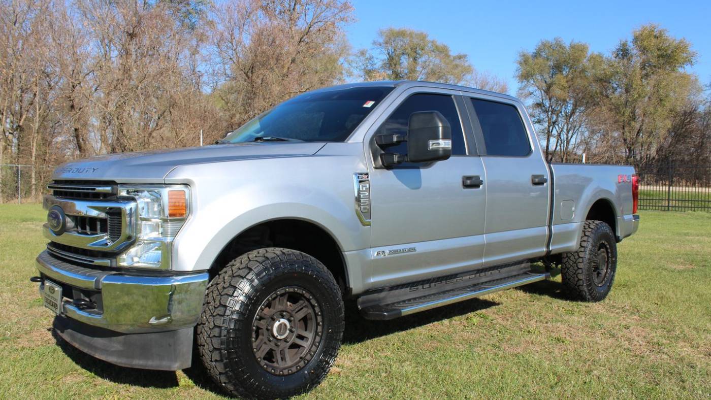 2020 Ford Super Duty F-250 XL — Pickup Truck — 28,878 mi — Roscoe, IL
