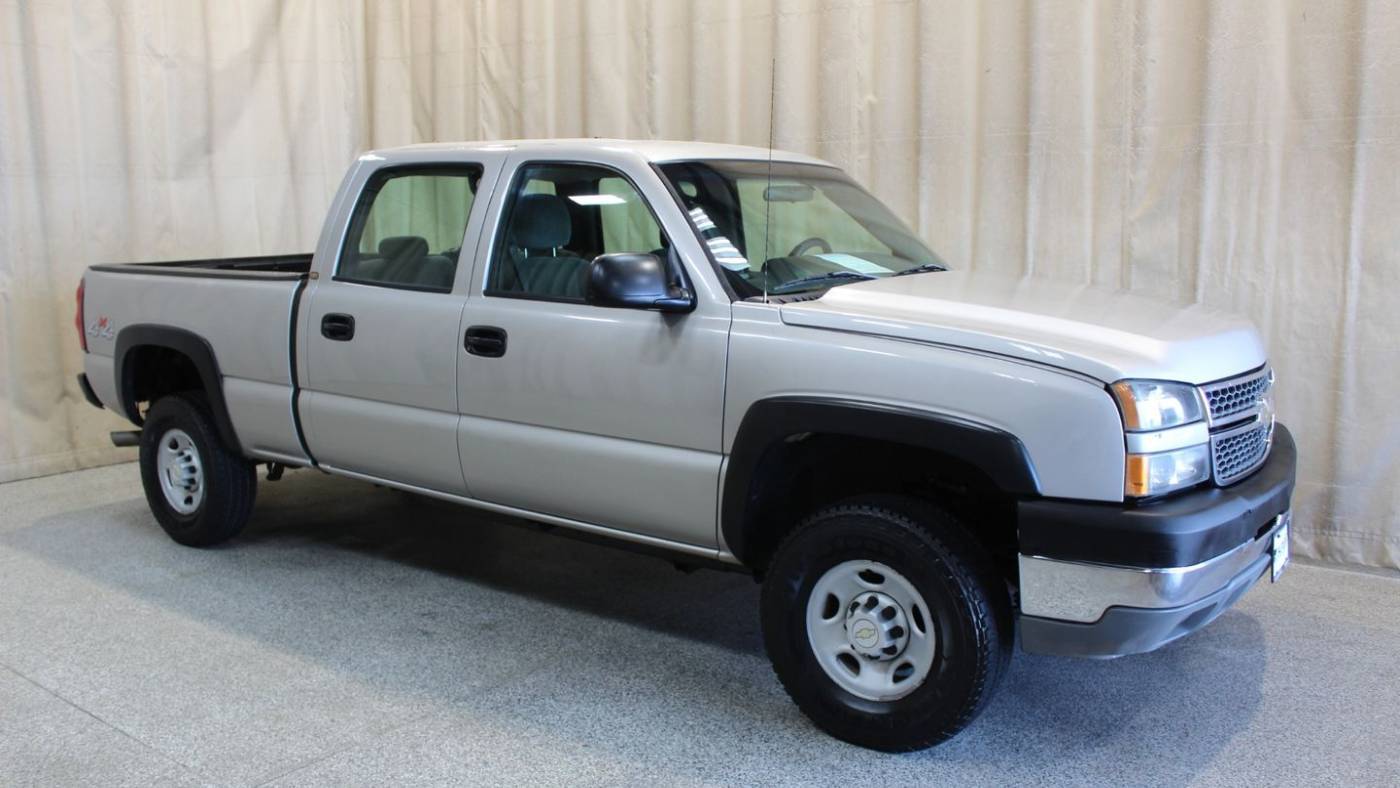 2005 Chevrolet Silverado 2500HD LT — Pickup Truck — 251,015 mi — Roscoe, IL