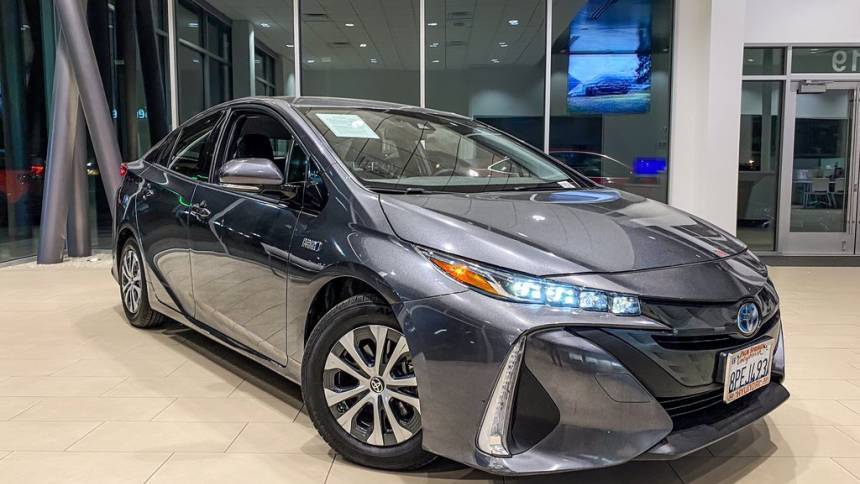2020 Toyota Prius Prime LE — Hatchback — 32,010 mi — Palm Springs, CA