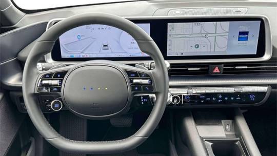 2025 Hyundai IONIQ 6 SEL — Sedan — 2,451 mi — Palm Springs, CA