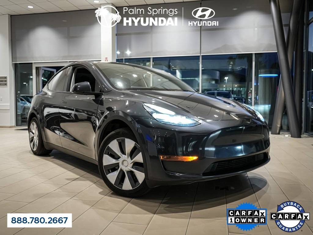2024 Tesla Model Y Standard Range — SUV — 19,080 mi — Palm Springs, CA