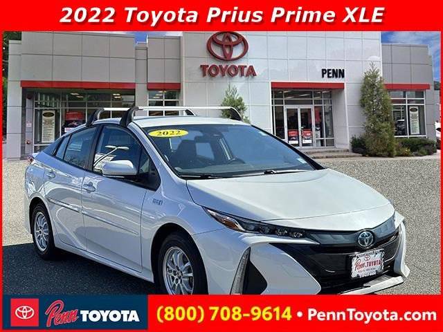 2022 Toyota Prius Prime XLE — Hatchback — 28,312 mi — Greenvale, NY