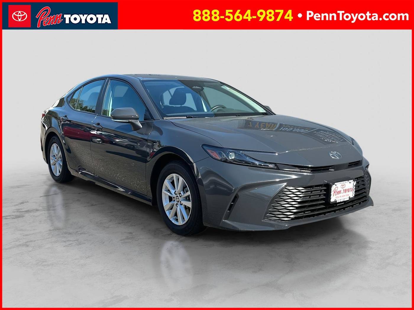 2025 Toyota Camry Hybrid LE — Sedan — 8,902 mi — Greenvale, NY