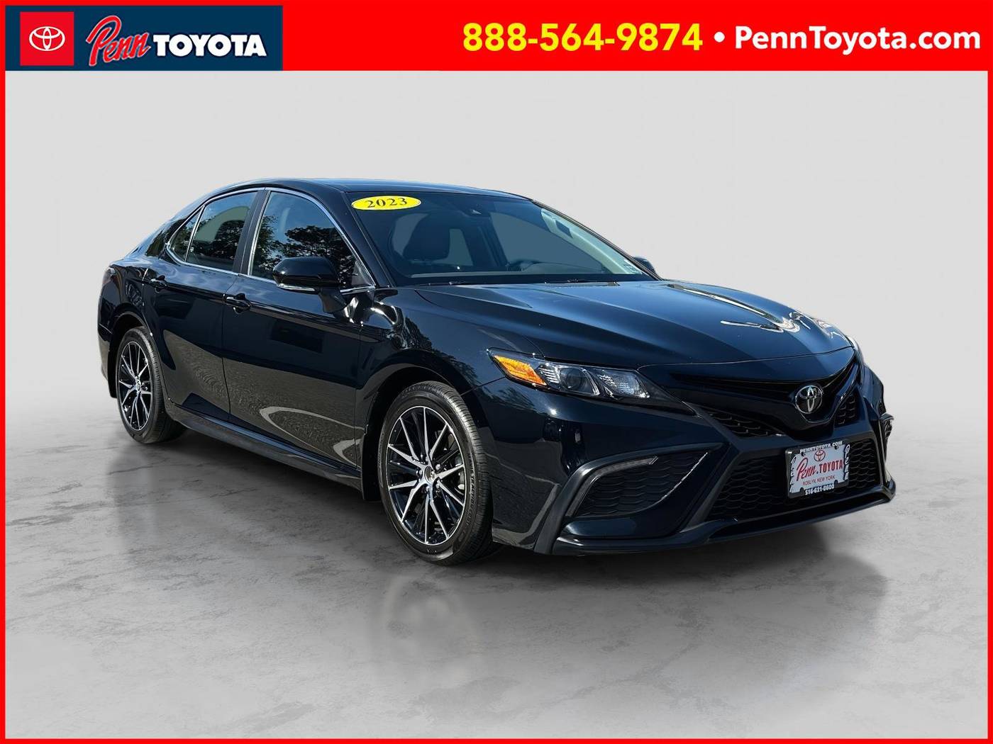 2023 Toyota Camry SE — Sedan — 21,507 mi — Greenvale, NY
