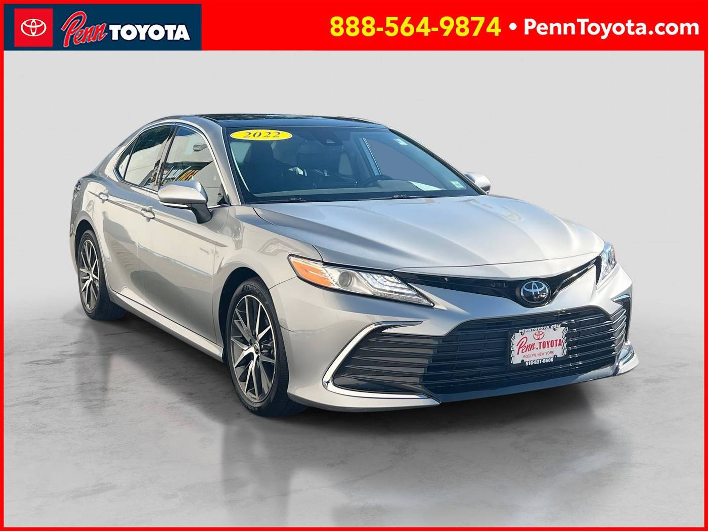 2022 Toyota Camry XLE — Sedan — 4,971 mi — Greenvale, NY