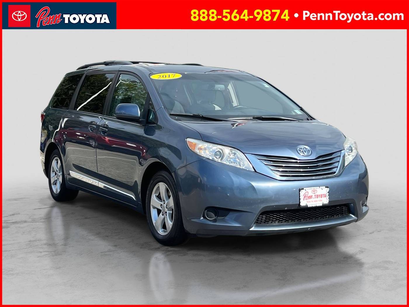 2017 Toyota Sienna LE — Minivan — 120,426 mi — Greenvale, NY