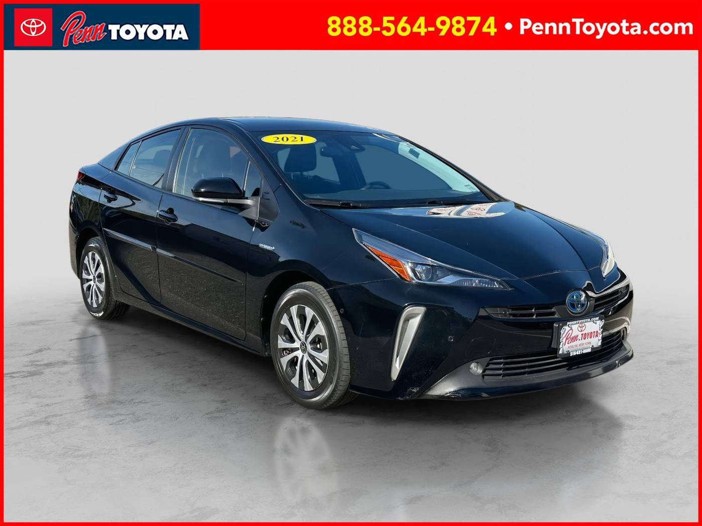 2021 Toyota Prius LE — Hatchback — 43,756 mi — Greenvale, NY
