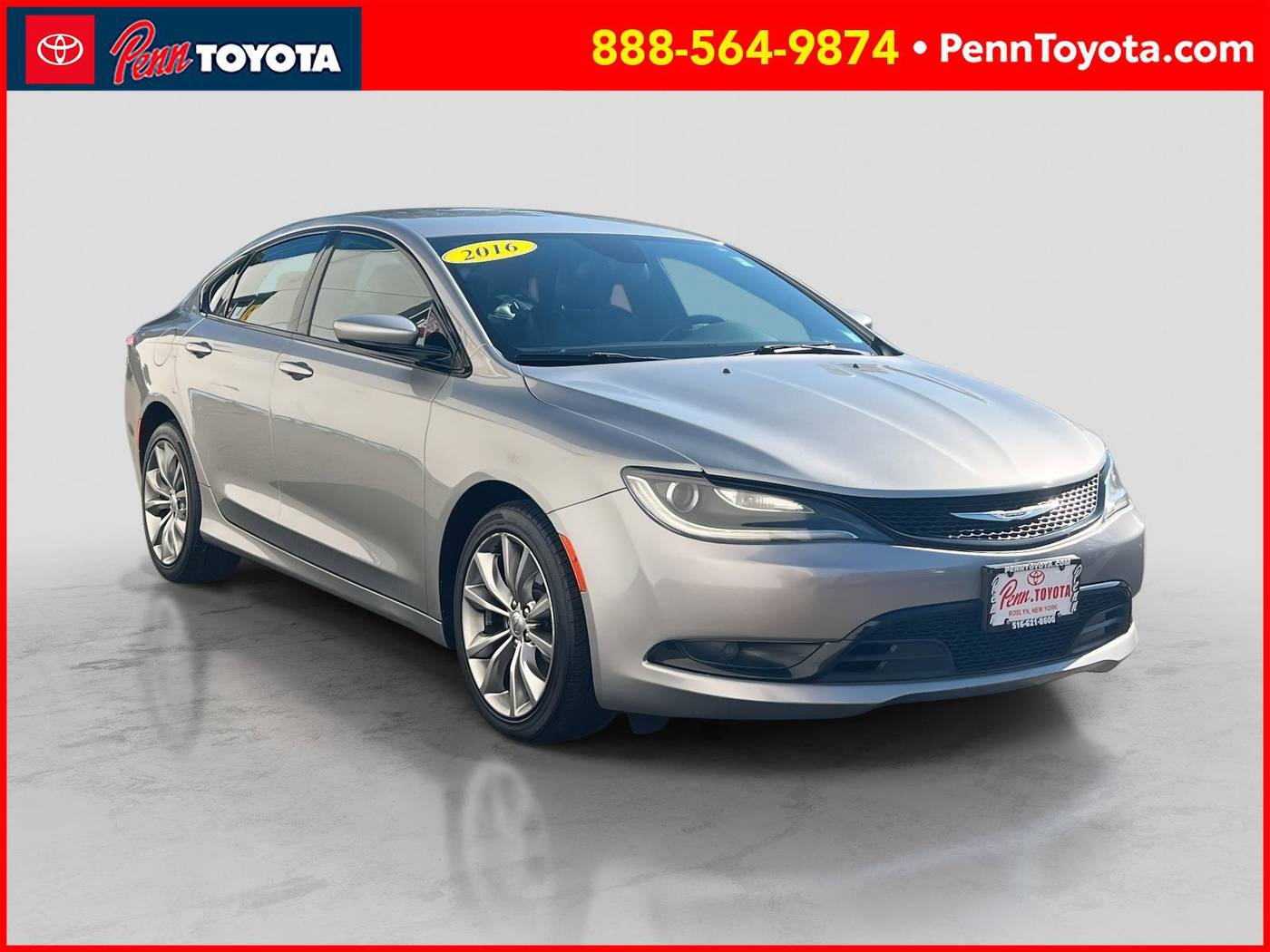 2016 Chrysler 200 S — Sedan — 54,765 mi — Greenvale, NY