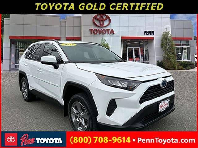 2022 Toyota RAV4 Hybrid LE — SUV — 45,535 mi — Greenvale, NY