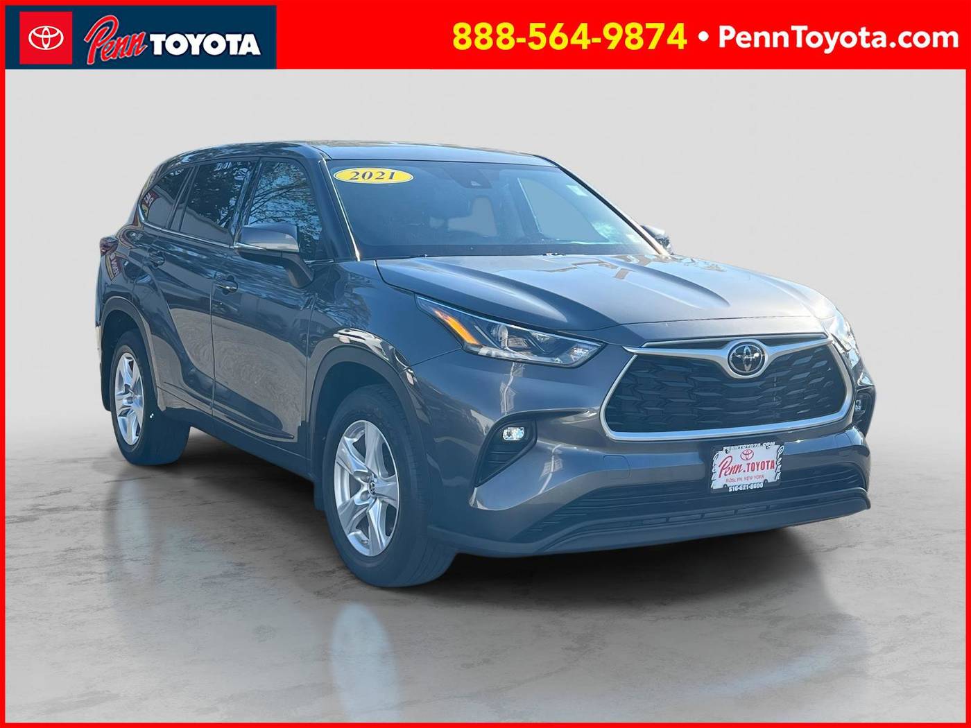 2021 Toyota Highlander LE — SUV — 33,236 mi — Greenvale, NY