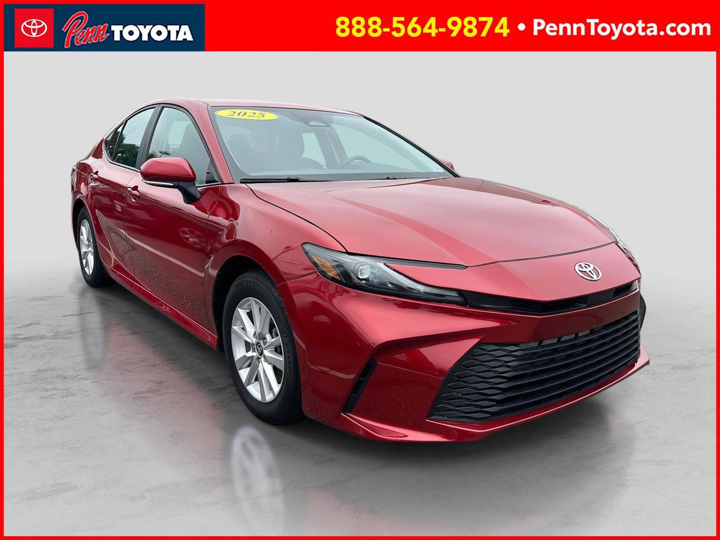 2025 Toyota Camry LE — Sedan — 4,303 mi — Greenvale, NY