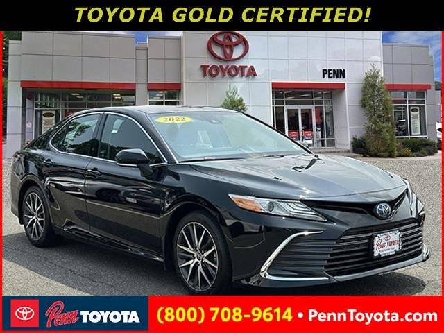 2022 Toyota Camry Hybrid XLE — Sedan — 31,761 mi — Greenvale, NY