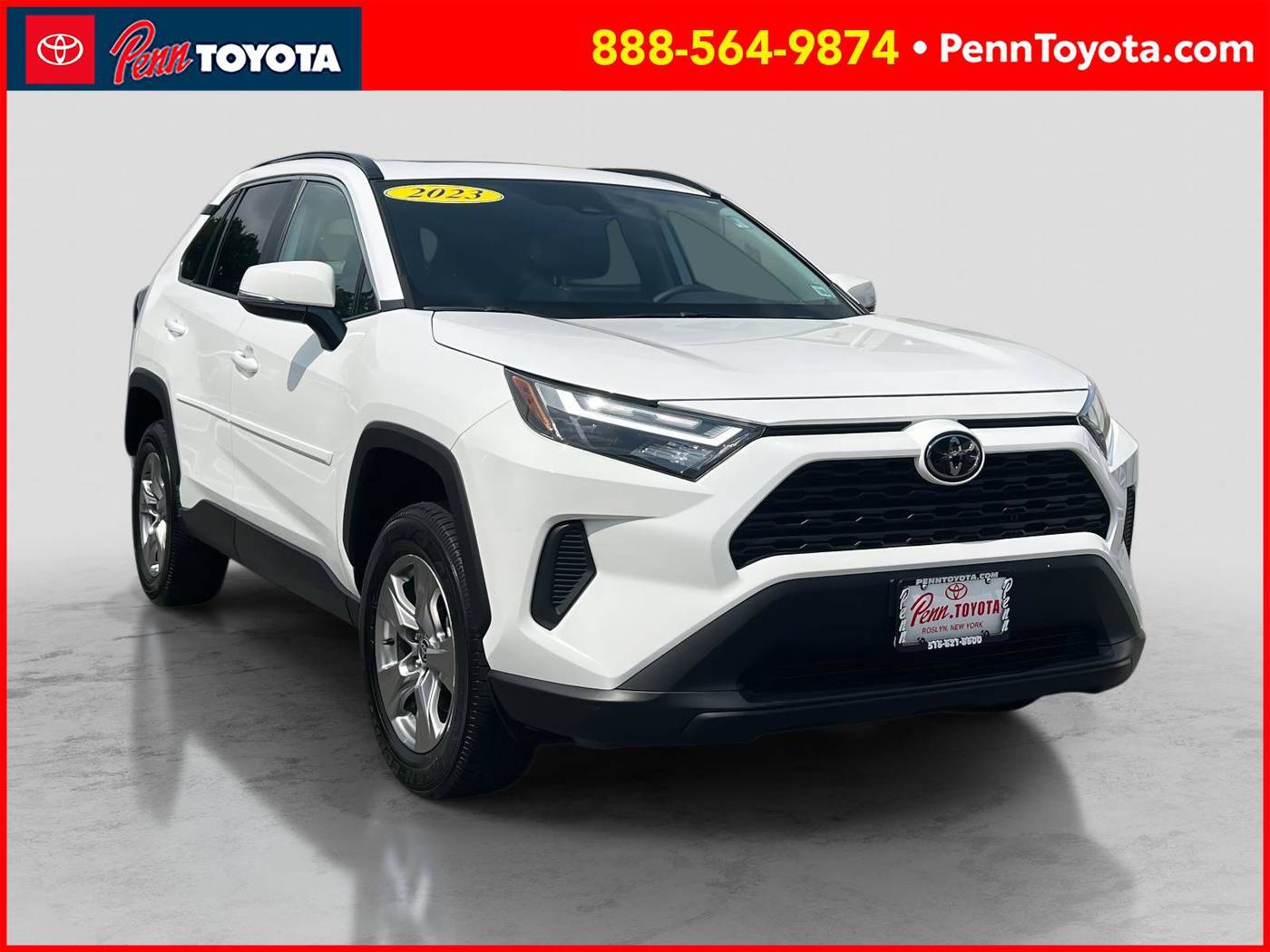 2023 Toyota RAV4 XLE — SUV — 17,415 mi — Greenvale, NY