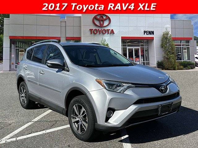 2017 Toyota RAV4 XLE — SUV — 121,999 mi — Greenvale, NY