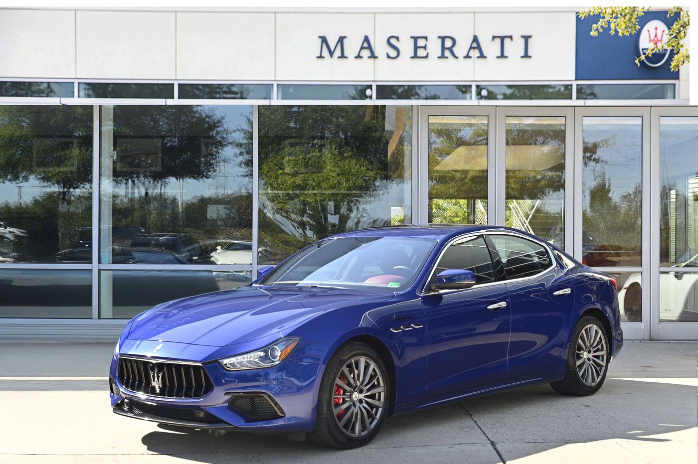 2022 Maserati Ghibli Modena Q4 — Sedan — 38,935 mi — Sterling, VA