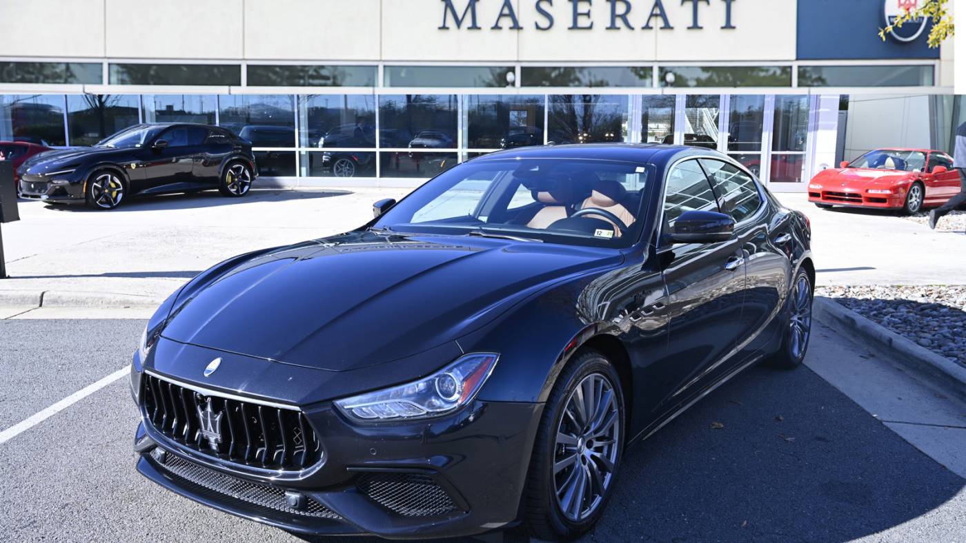 2022 Maserati Ghibli Modena Q4 — Sedan — 22,275 mi — Sterling, VA