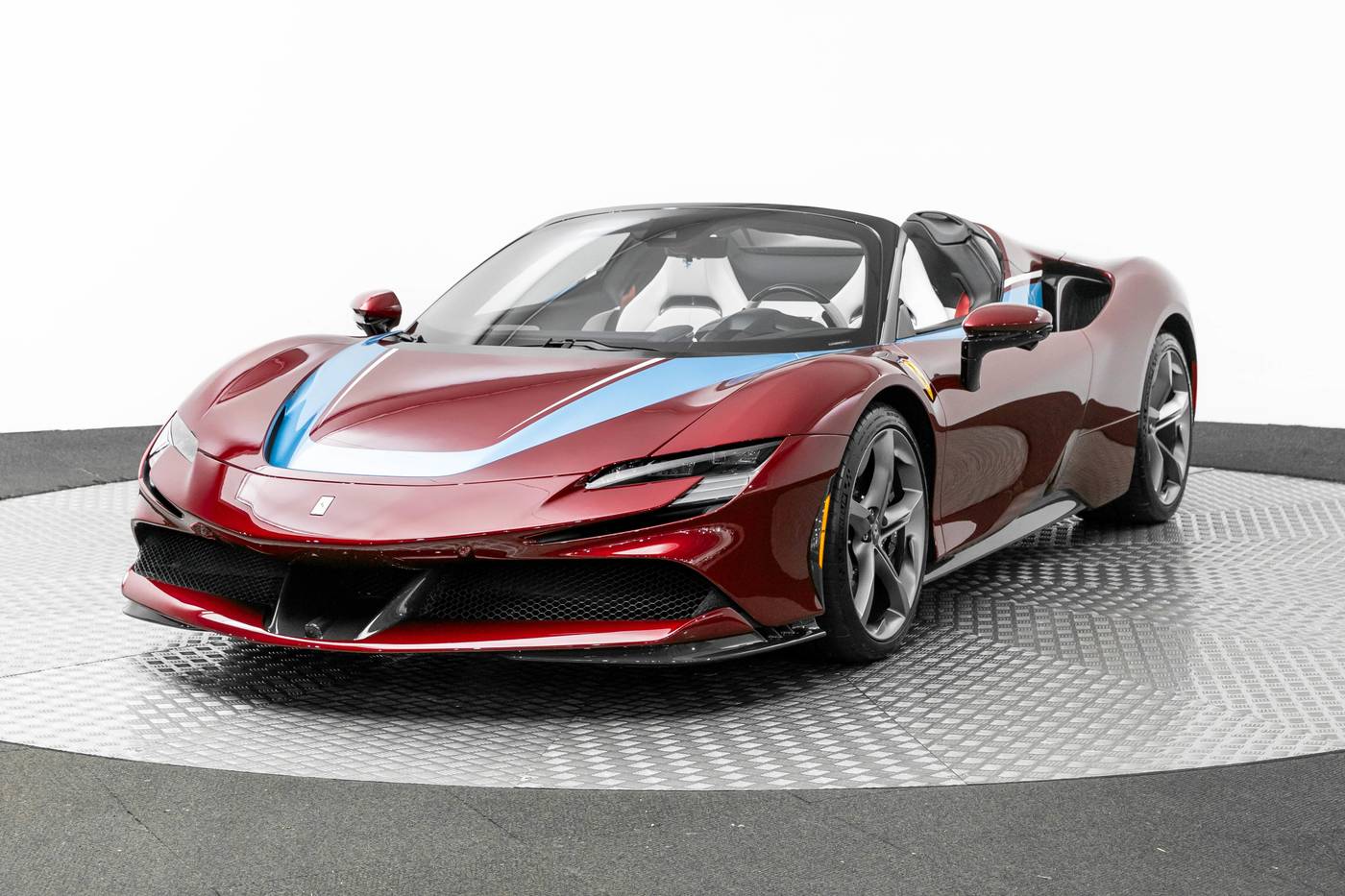 2024 Ferrari SF90 Standard — Convertible — 819 mi — Sterling, VA