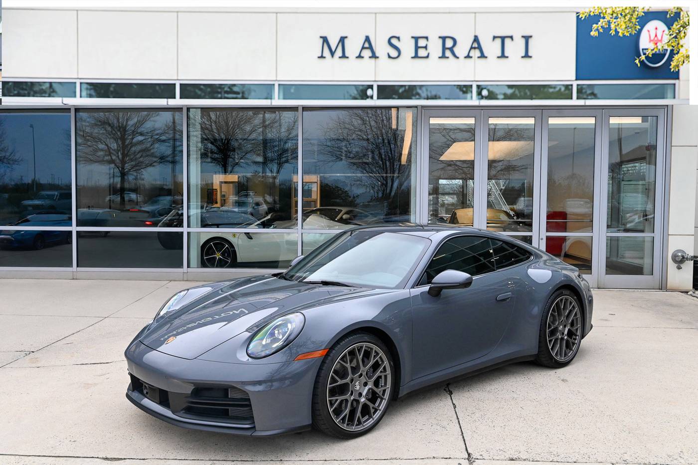 2025 Porsche 911 Carrera