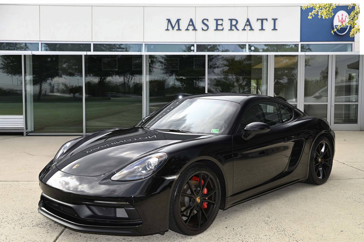 2018 Porsche 718 Cayman GTS — Coupe — 7,600 mi — Sterling, VA