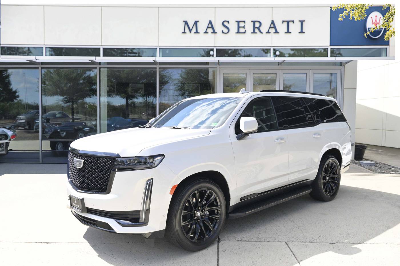2021 Cadillac Escalade Sport Platinum — SUV — 22,178 mi — Sterling, VA