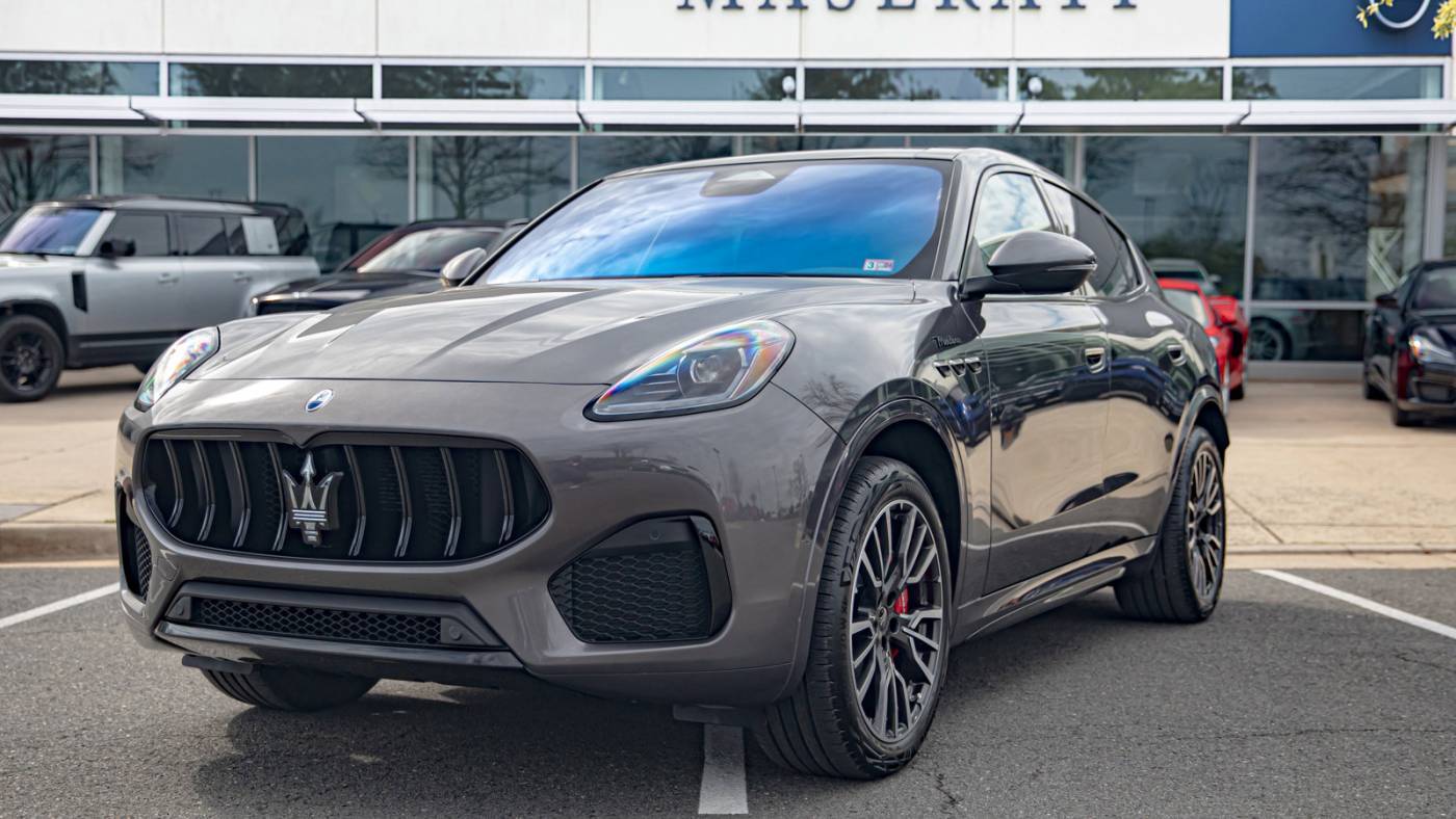 2023 Maserati Grecale Modena — SUV — 5,752 mi — Sterling, VA