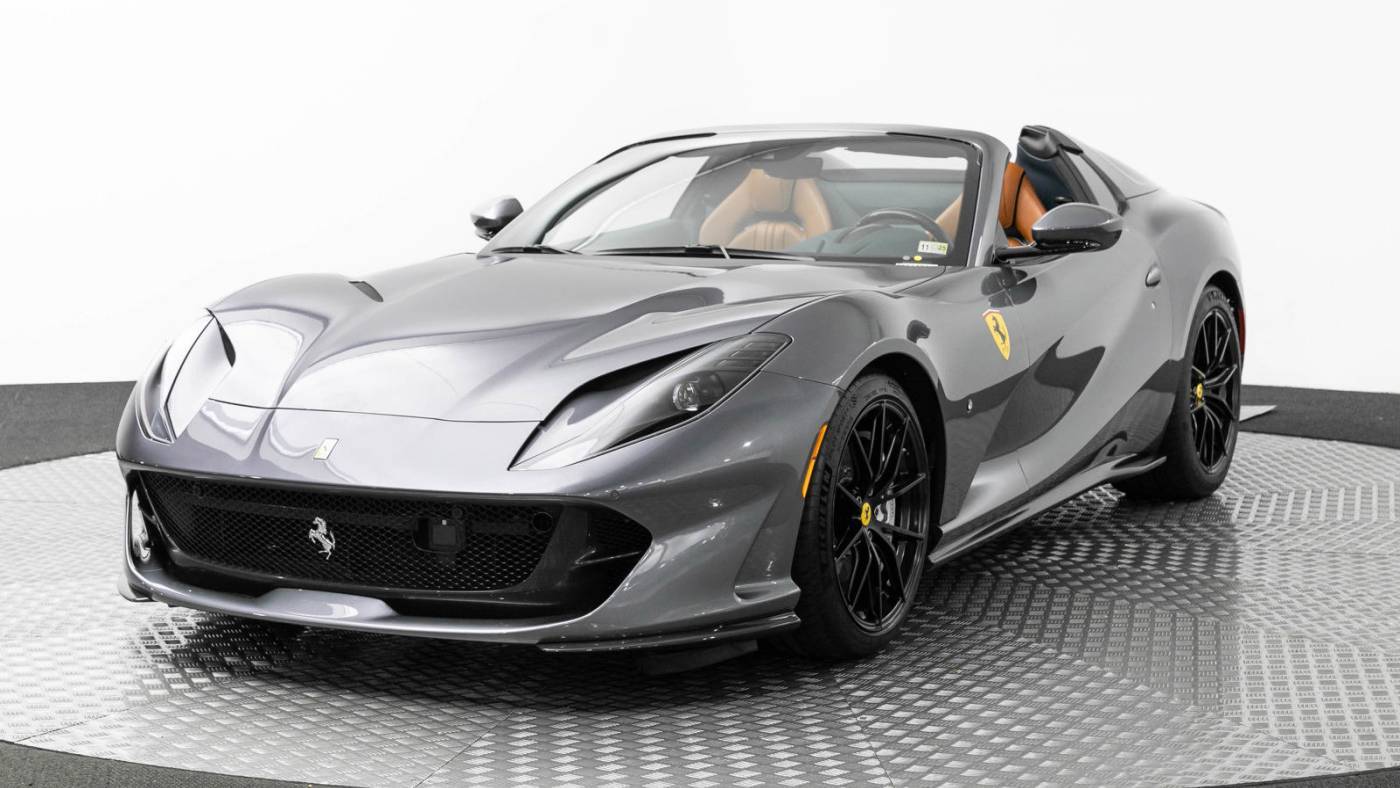 2023 Ferrari 812 GTS — Convertible — 2,460 mi — Sterling, VA