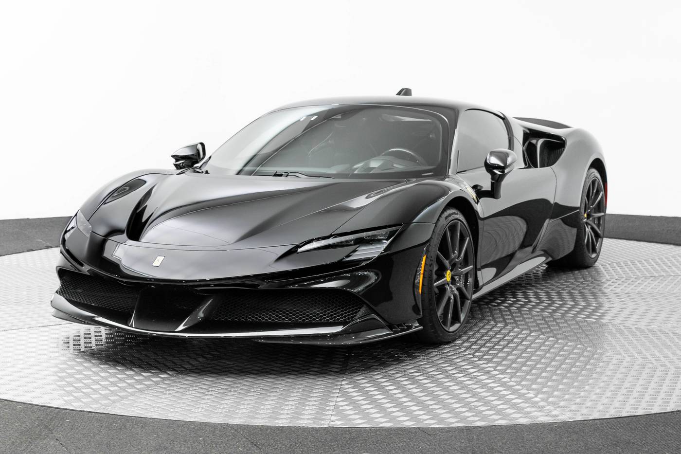 2023 Ferrari SF90 Standard — Coupe — 986 mi — Sterling, VA