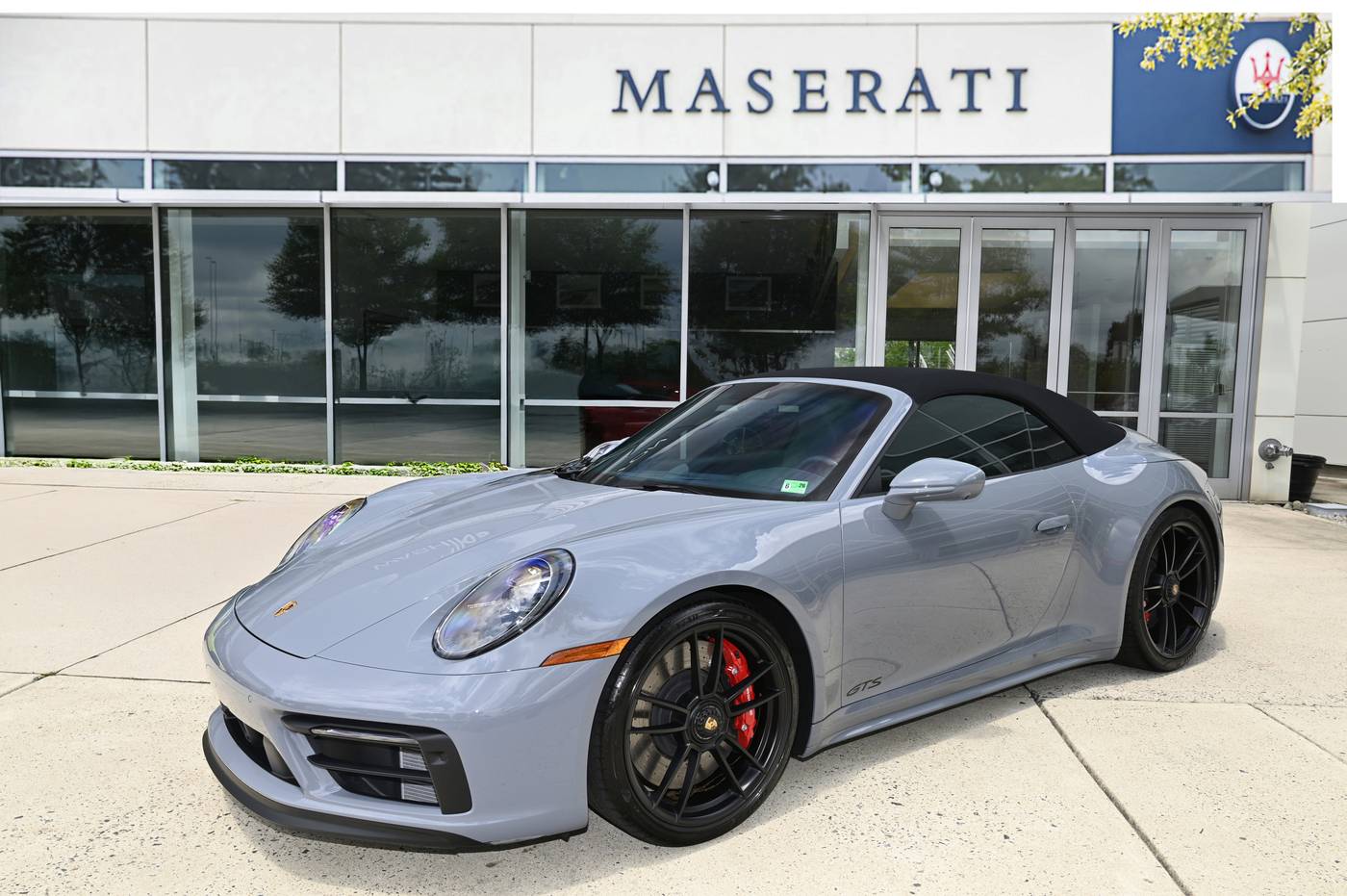2023 Porsche 911 Carrera 4 GTS — Convertible — 3,656 mi — Sterling, VA