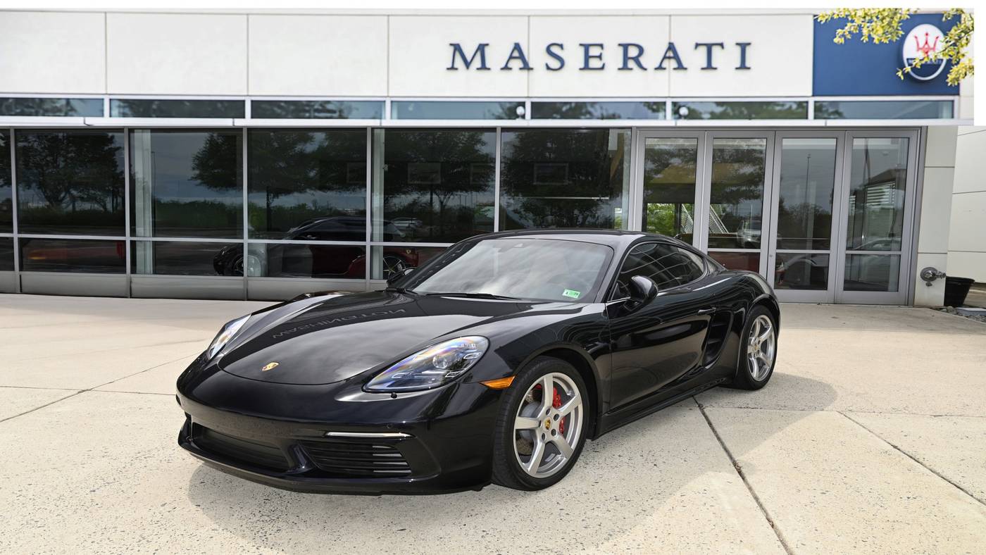 2022 Porsche 718 Cayman S — Coupe — 4,595 mi — Sterling, VA