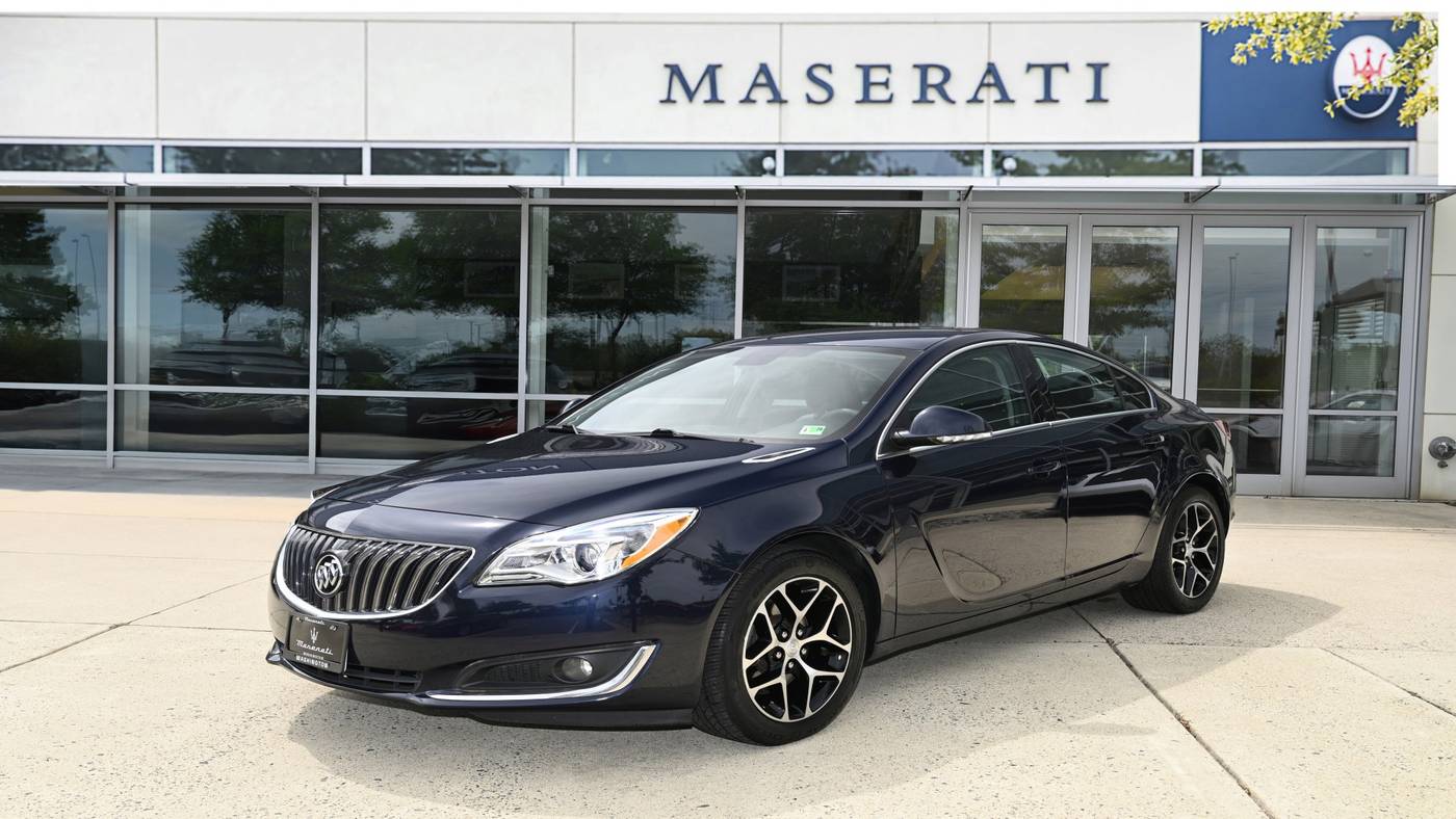 2017 Buick Regal Sport Touring — Sedan — 89,875 mi — Sterling, VA