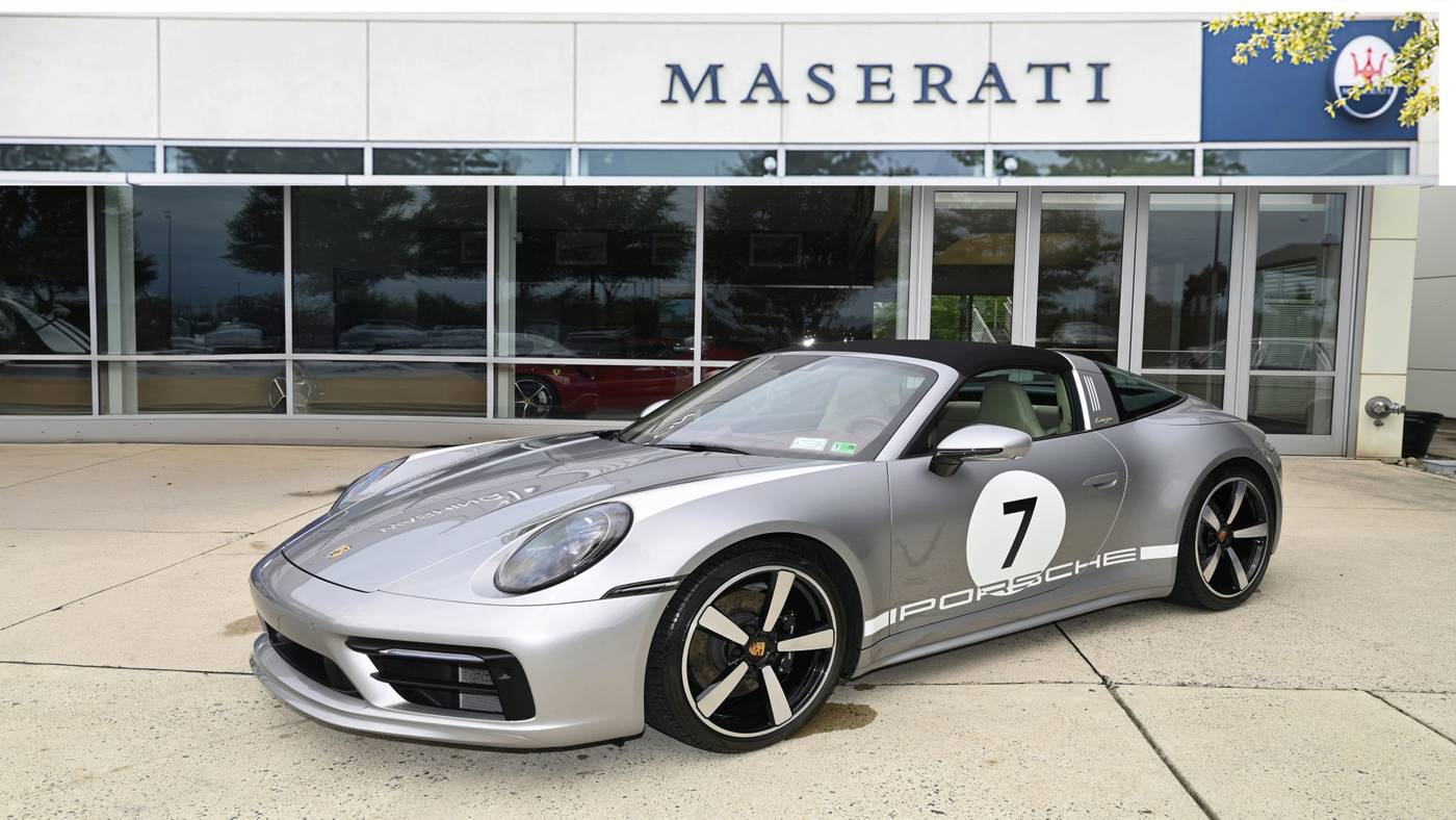 2021 Porsche 911 Targa 4S — Coupe — 17,025 mi — Sterling, VA