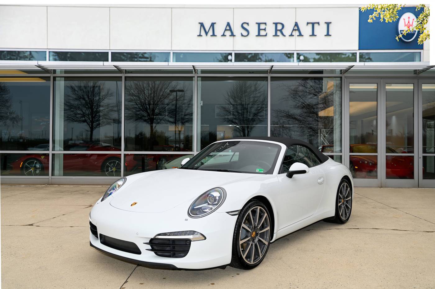 2016 Porsche 911 Carrera — Convertible — 2,514 mi — Sterling, VA