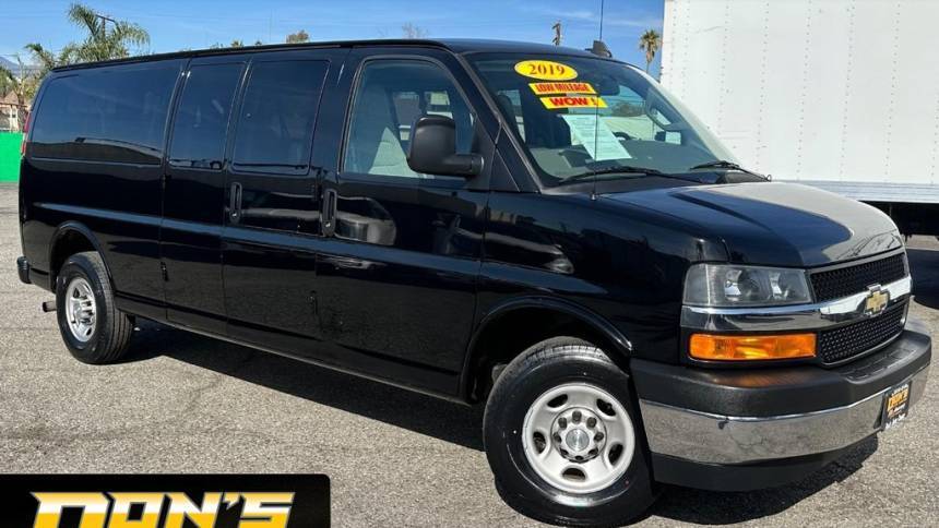 2019 Chevrolet Express Passenger LS — Passenger Van — 28,159 mi — Fontana, CA
