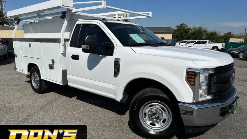2018 Ford Super Duty F-350 Chassis Cab XL — Chassis Cab Truck — 165,172 mi — Fontana, CA